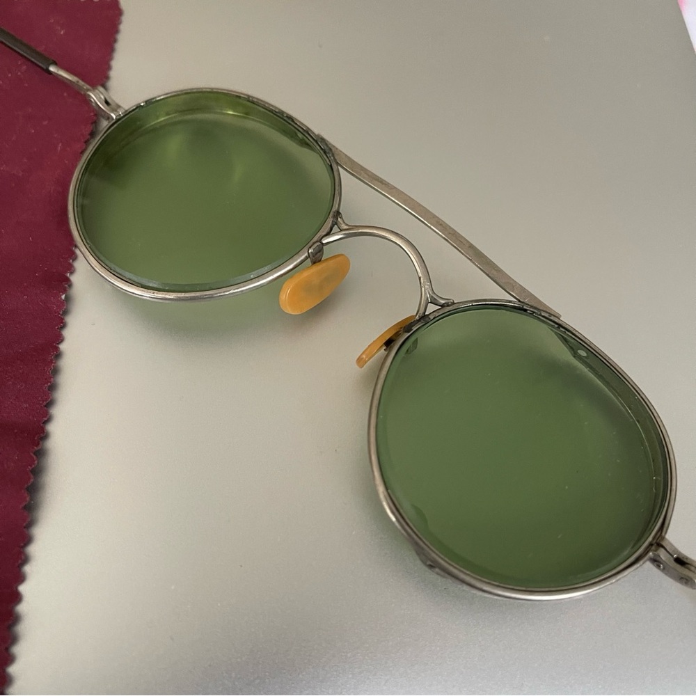 VINTAGE 1950’s BAUSCH & LOMB Safety GOGGLES with GREEN LENS